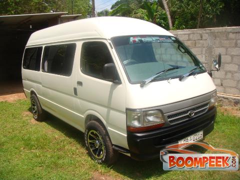 Toyota HiAce Dolphin highroof Van For Rent