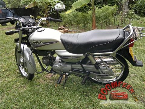Honda 100cc motorcycle for sale #7