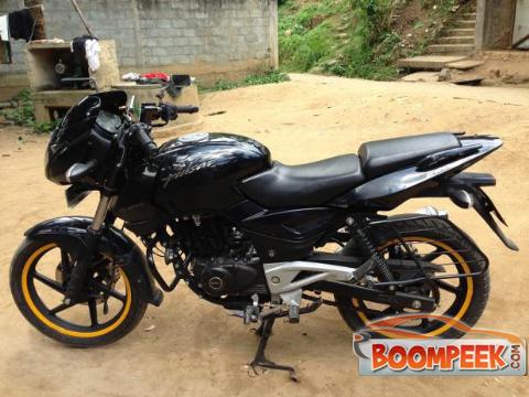 Bajaj Pulsar 220 Motorcycle For Sale