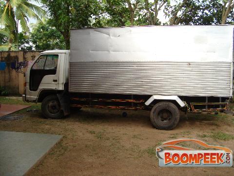 Isuzu NKR 4 Bc 2 Lorry (Truck) For Sale