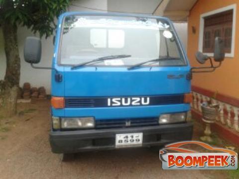 Isuzu Canter 41 Lorry (Truck) For Sale
