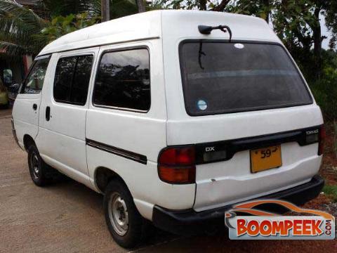 Toyota TownAce lotto Van For Sale