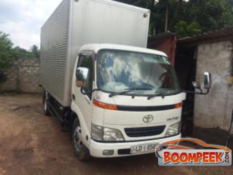 Toyota   Lorry (Truck) For Sale