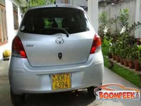 Toyota Vitz SCP90 Car For Sale