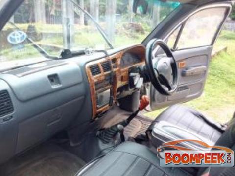 Toyota Hilux LN166 Cab (PickUp truck) For Sale