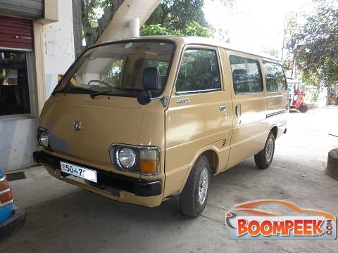Toyota HiAce LH20 Van For Sale